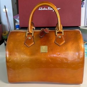 RESERVE!!!!!Authentic MCM